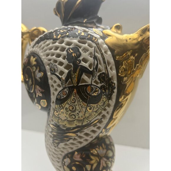 Pair of gilded Rococo majolica decor ewers lamps reticulated hand painted Italy - Picture 8 of 16